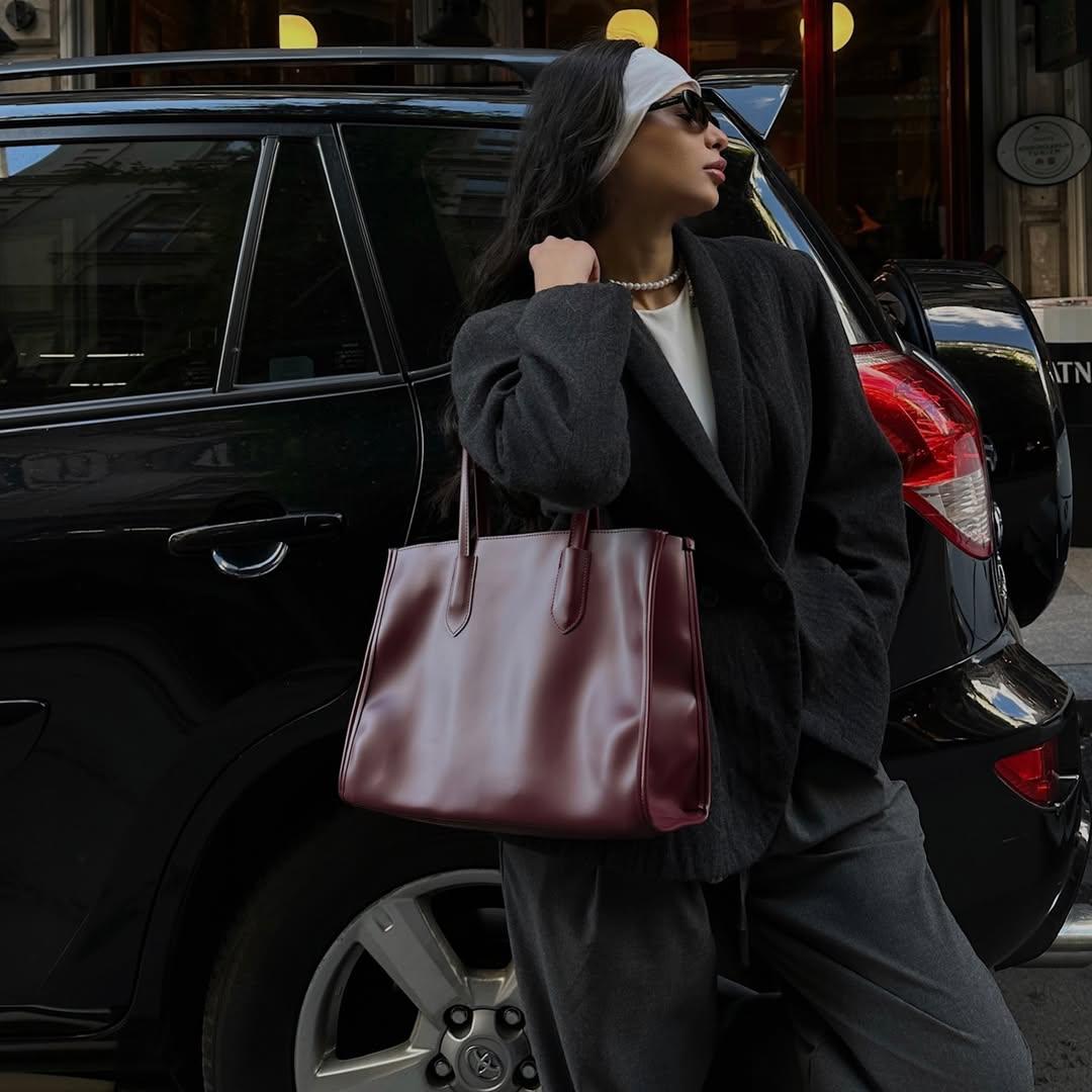 شنتة كتف جلد سادة