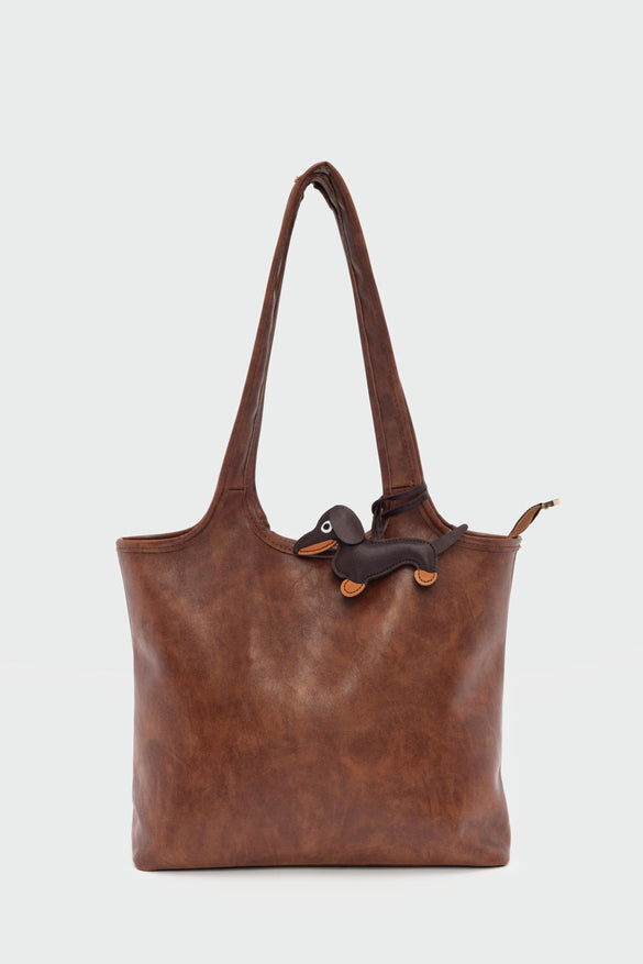 شنتة كتف جلد طري مع تشارم