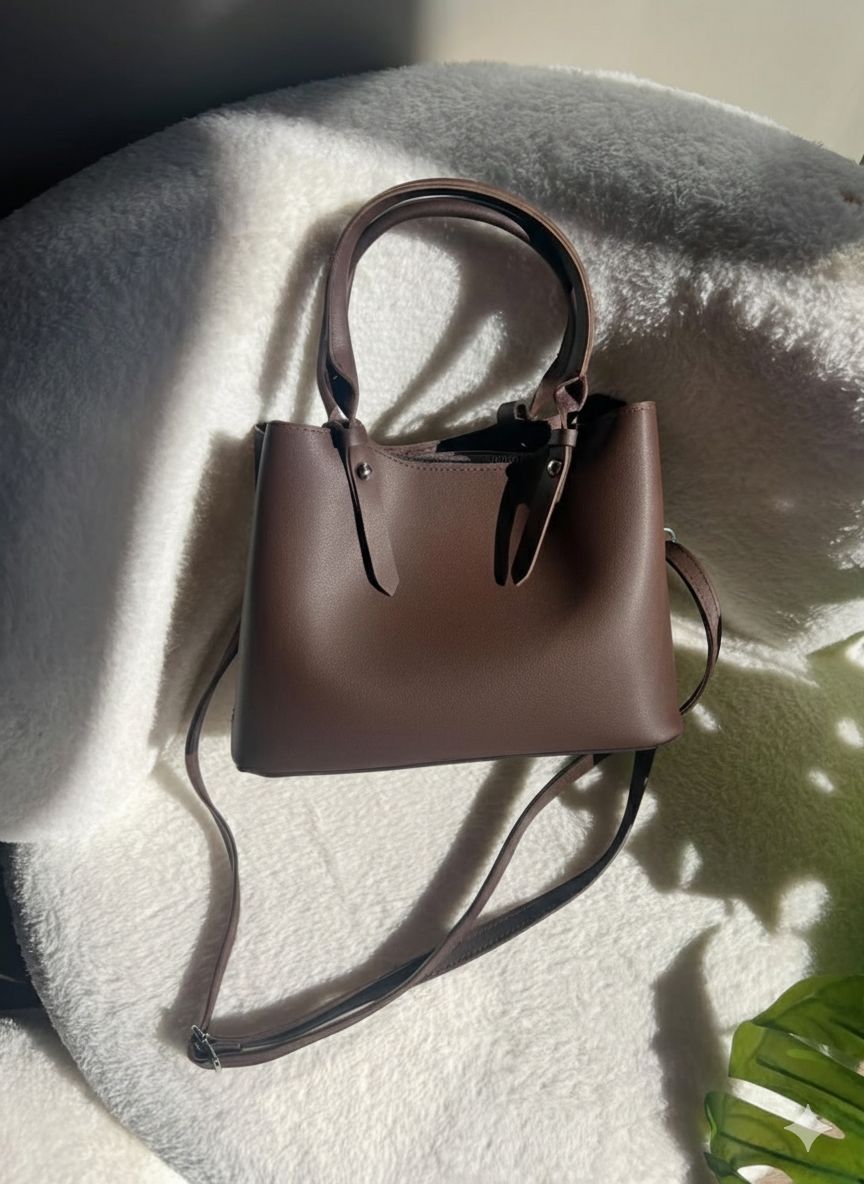 شنتة كروس جلد حجم صغير