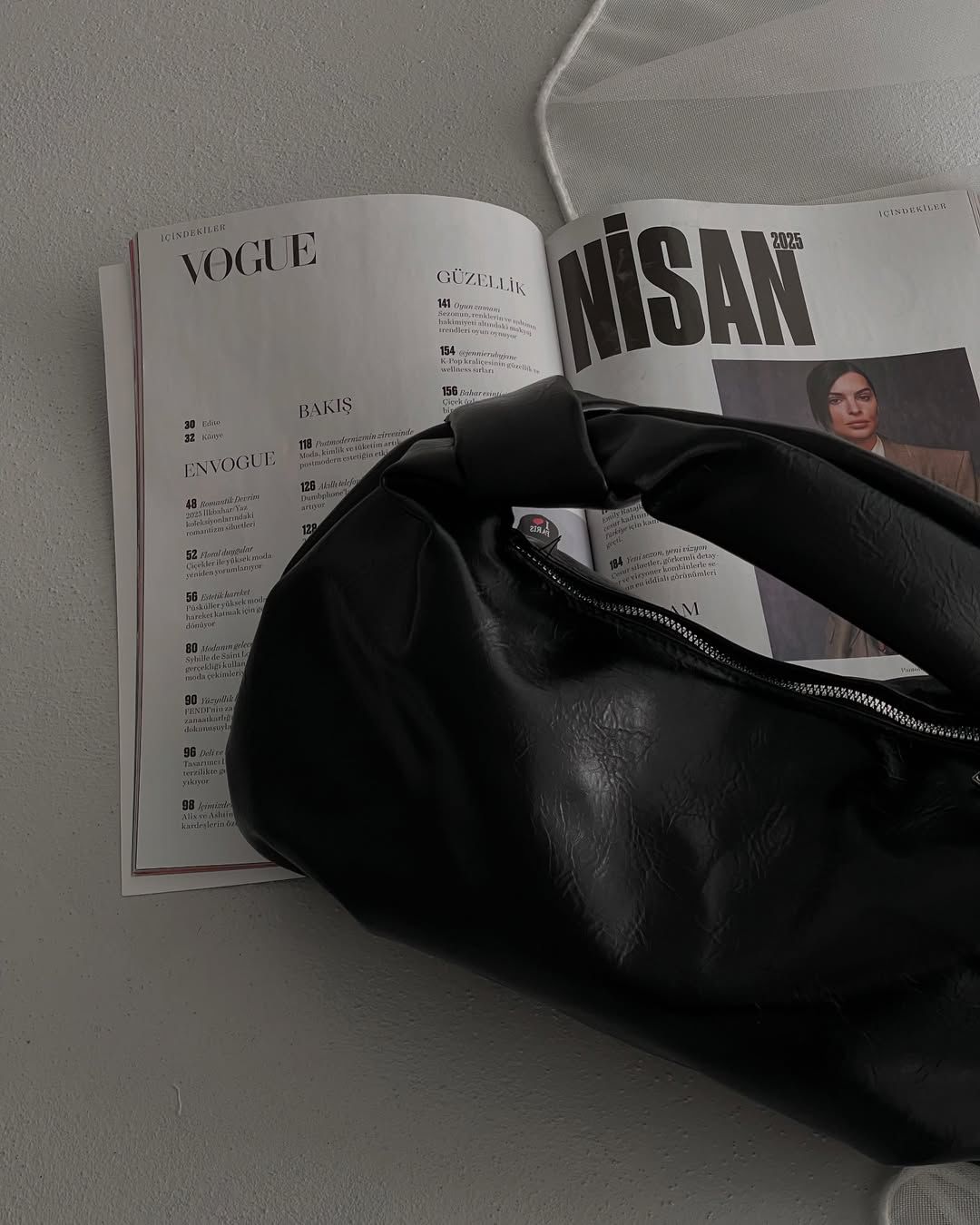 شنتة جلد طري حجم صغير