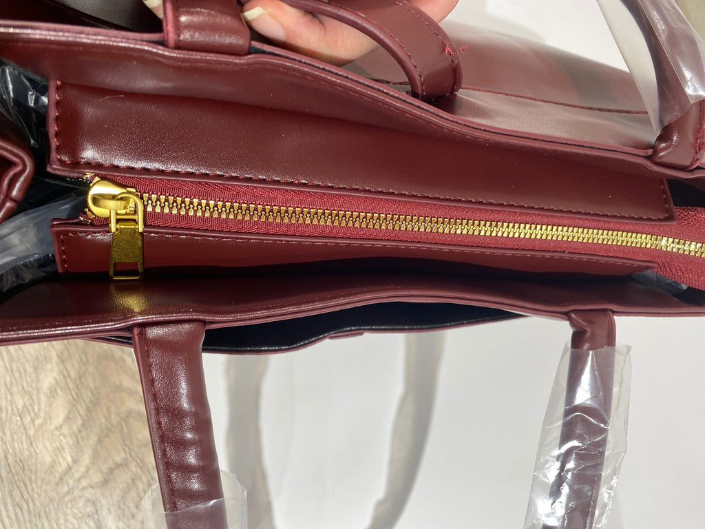 شنتة كتف مقسمة من جوا