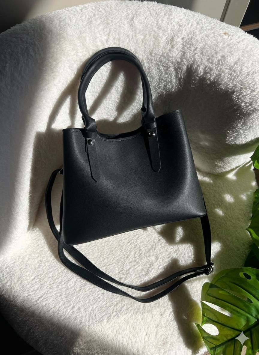 شنتة كروس جلد حجم صغير