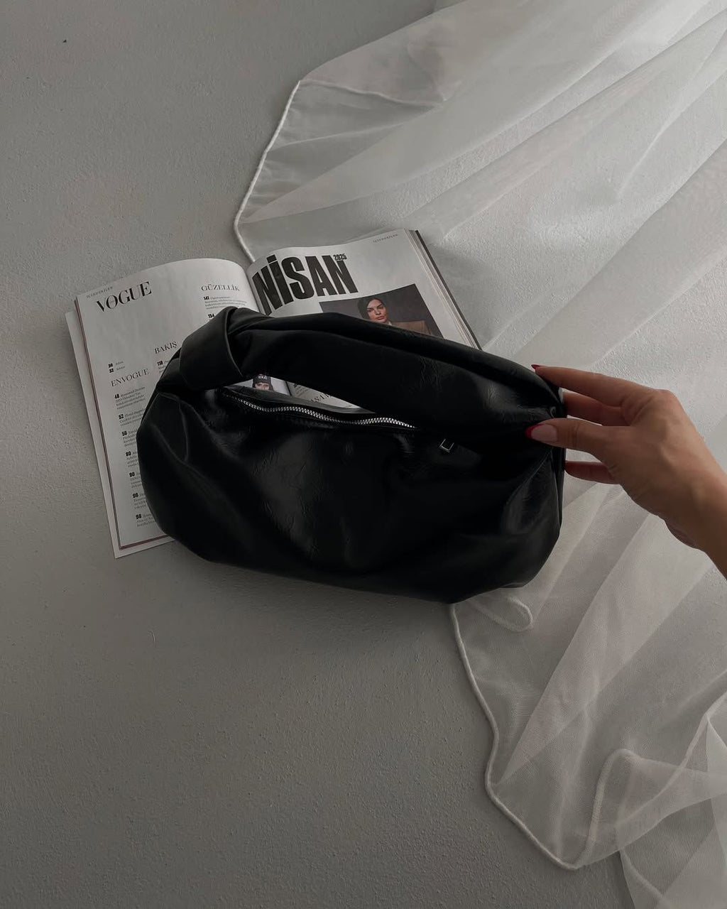 شنتة جلد طري حجم صغير