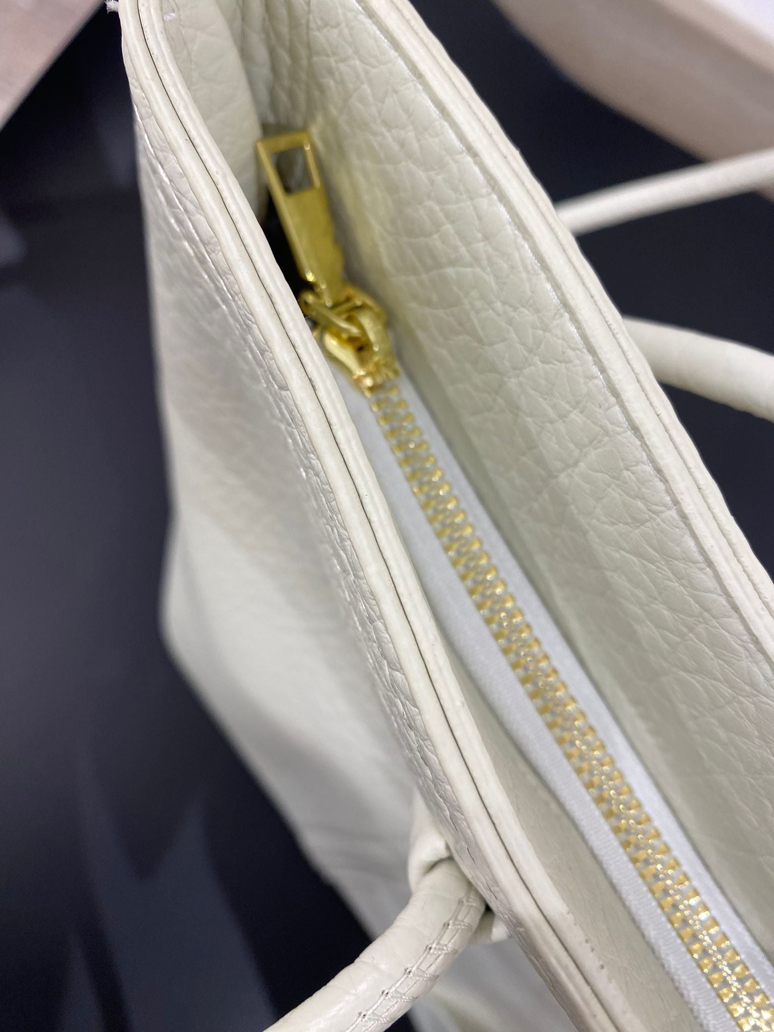 شنتة كتف جلد