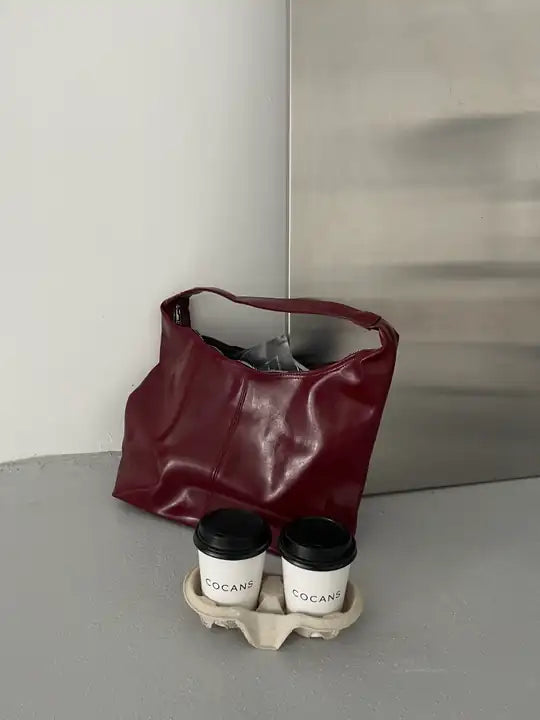 شنتة كتف جلد طري