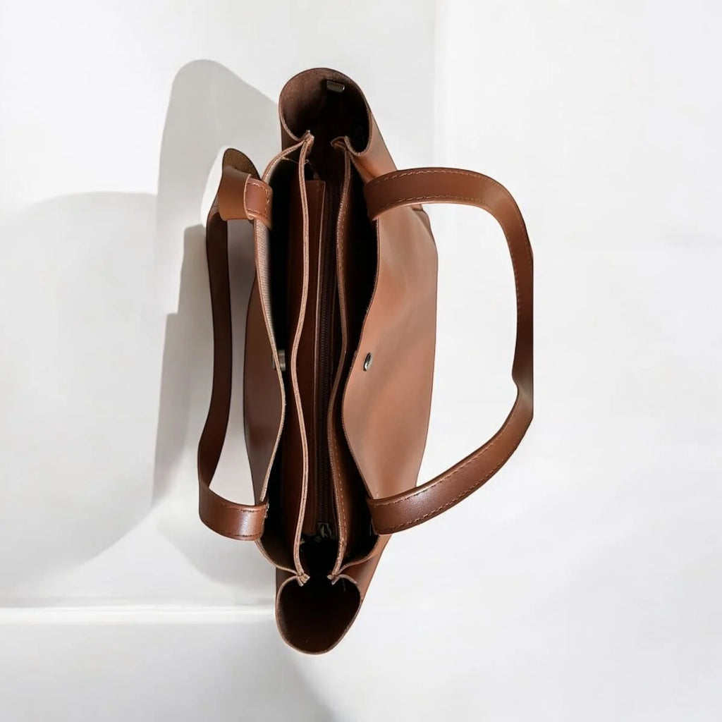 شنتة كتف جلد ب 3 دفات